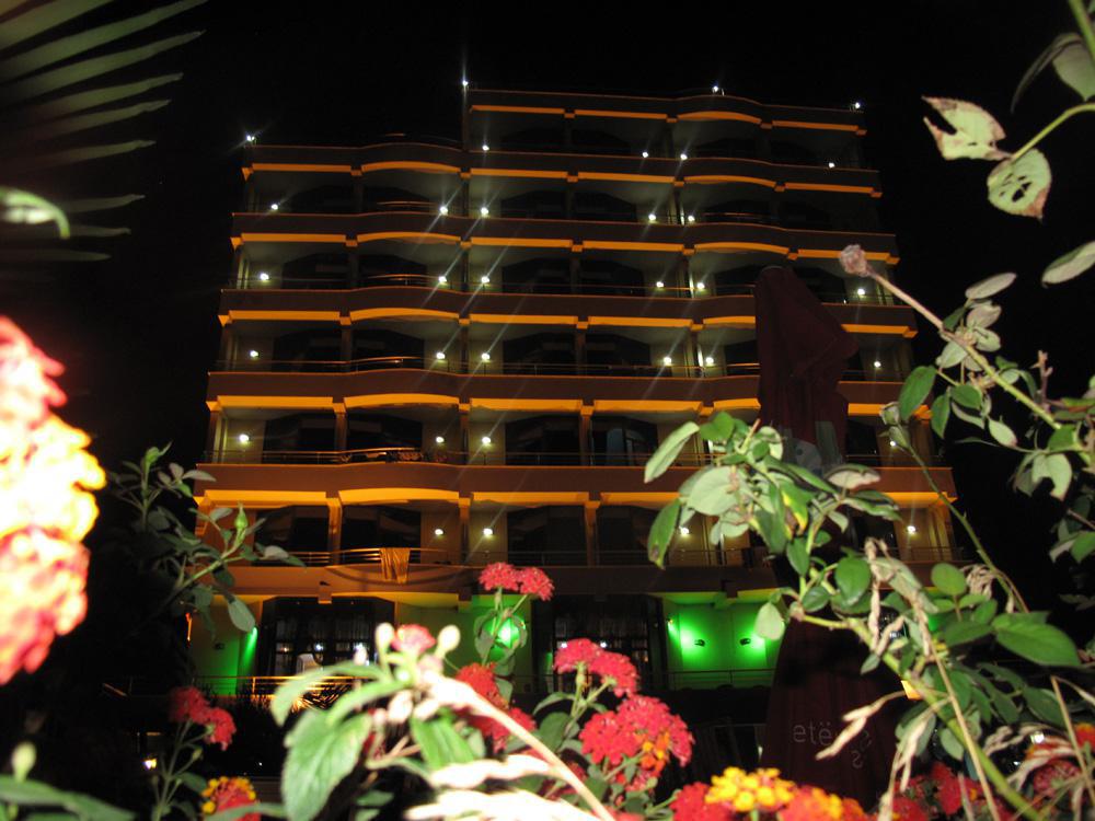 Hotel Bahamas Saranda Zewnętrze zdjęcie